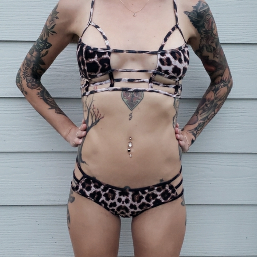 Leopard Print Oneteaspoon Bikini - image 1